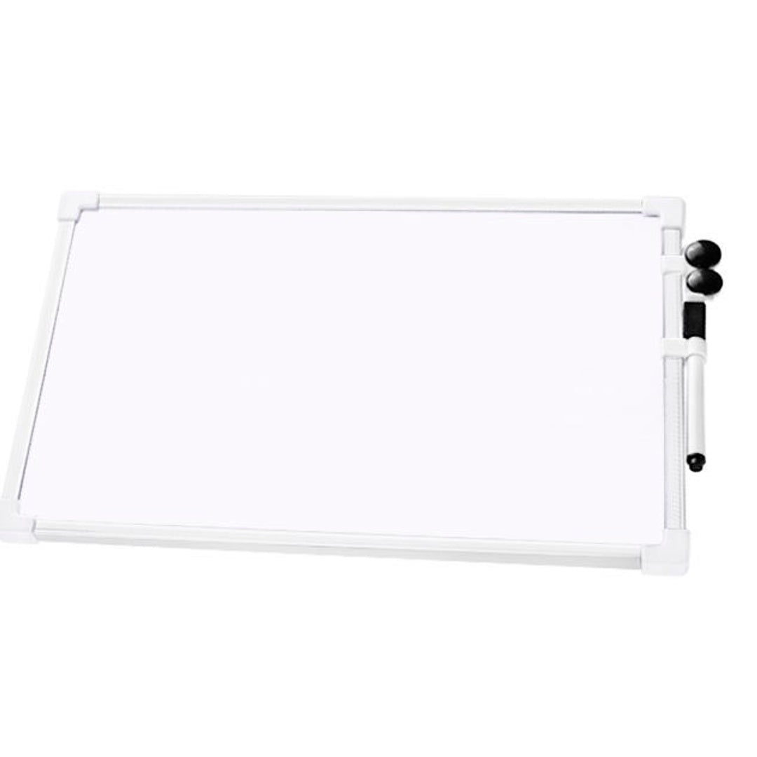 Lavagna Bianca Magnetica con Cornice in Alluminio – 25x35